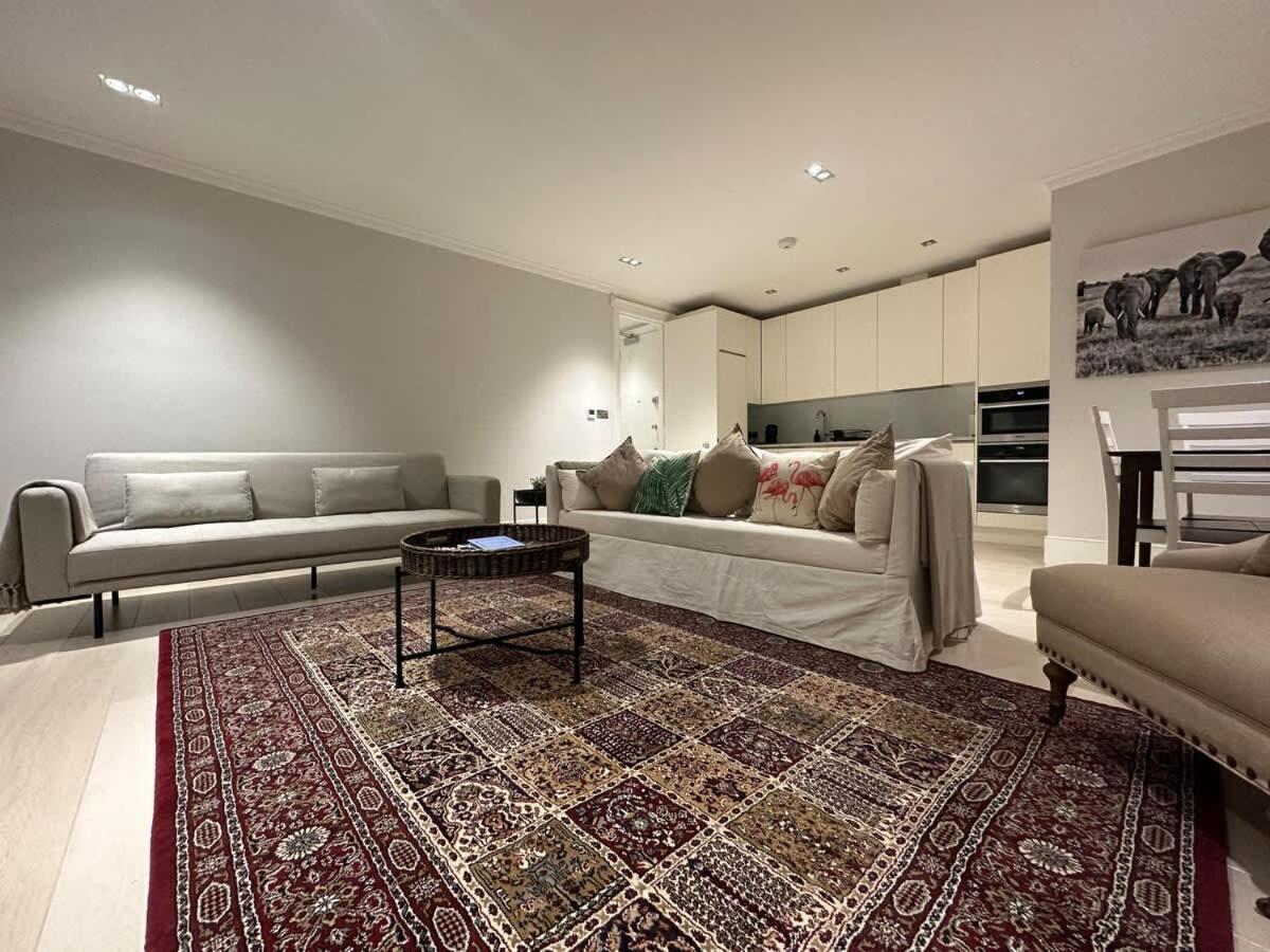 Sg, Chic Covent Garden Apartment Londra Exterior foto
